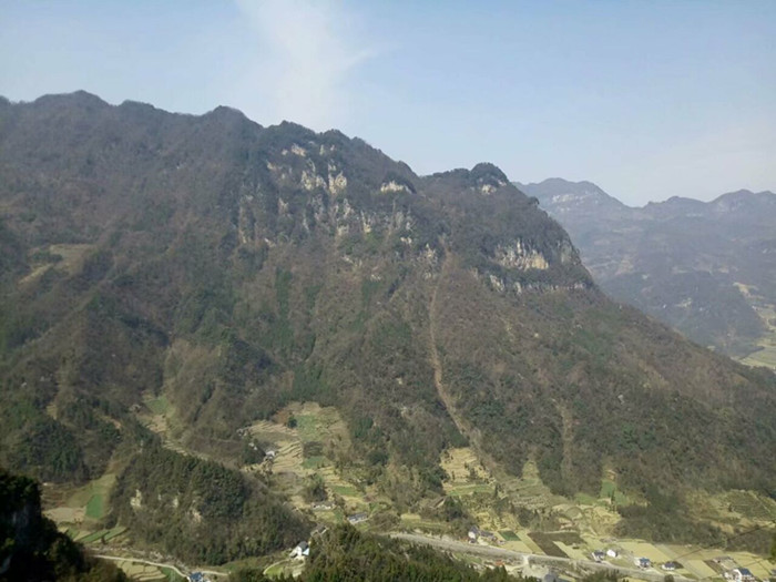 我环保，我快乐，格瑞乐环保，踏春游，长阳方山景区，山间人家，大山景色