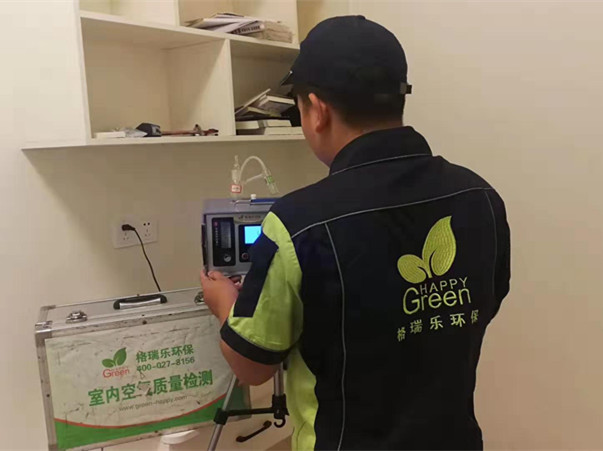 武汉，空气质量检测，甲醛污染，卧室甲醛检测现场，污染数据